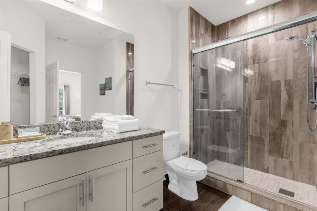 4 bedroom vacation townhouse at West Lucaya - Image 23