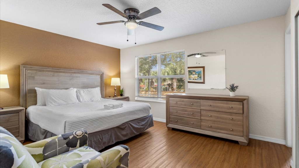 Modern Master Bedroom 
Spacious master suite with a king bed and elegant décor.