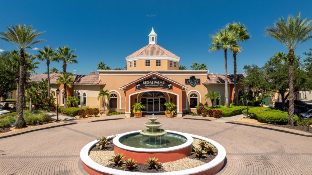 Clubhouse Exterior
Regal Palms Resort clubhouse with elegant architecture, fountain centerpiece, and on-site restaurant.