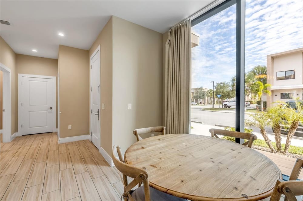 4 bedroom vacation townhouse at Magic Village Views - Image 11