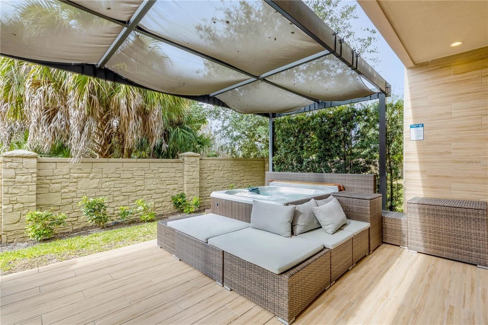 4 bedroom vacation townhouse at Magic Village Views - Image 35