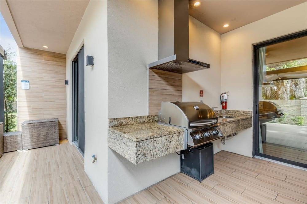 4 bedroom vacation townhouse at Magic Village Views - Image 43