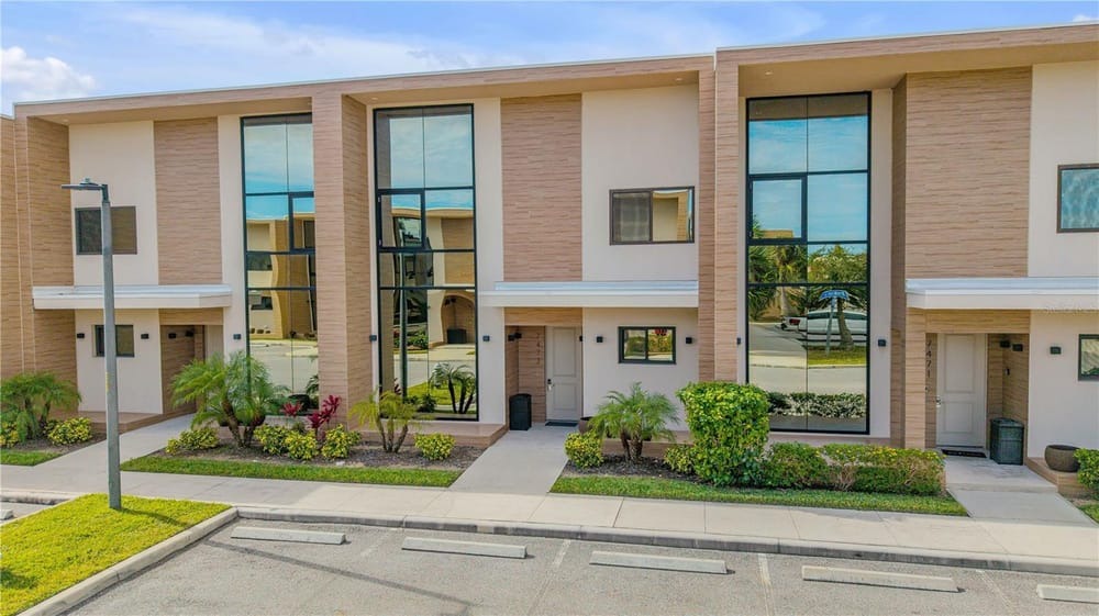 4 bedroom vacation townhouse at Magic Village Views - Image 54