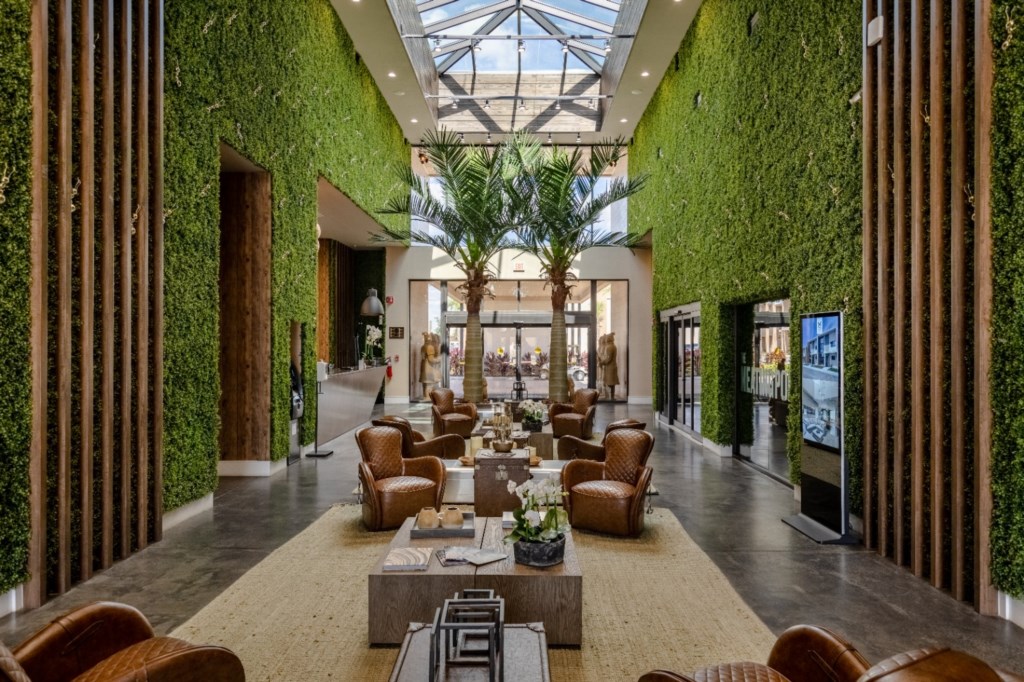 4 bedroom vacation townhouse at Magic Village Views - Image 81