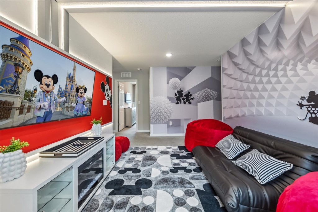 8 bedroom vacation house at Solara Resort - Image 15