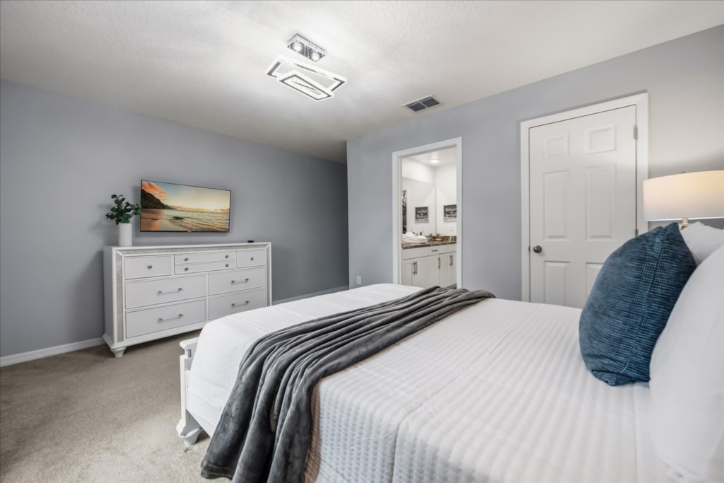 8 bedroom vacation house at Solara Resort - Image 20