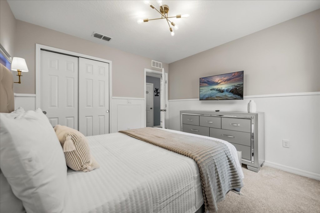 8 bedroom vacation house at Solara Resort - Image 24