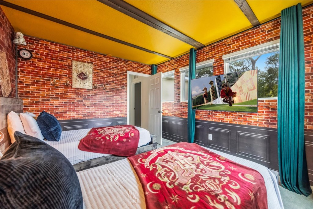 8 bedroom vacation house at Solara Resort - Image 35