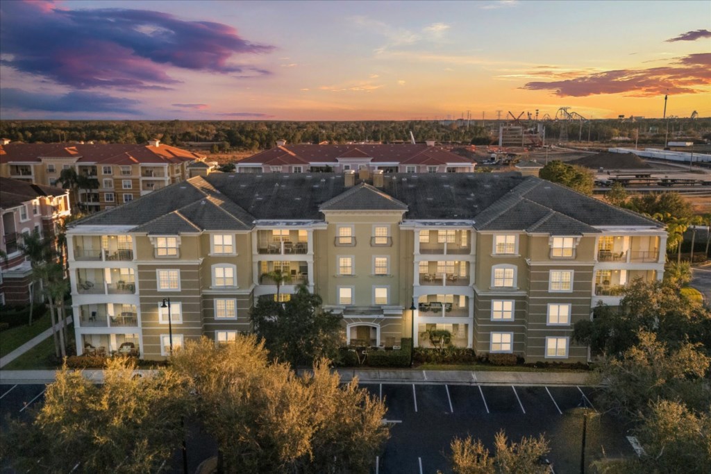 4 bedroom vacation apartment at Vista Cay - Image 1