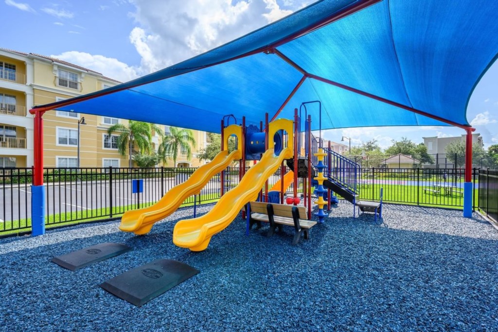 4 bedroom vacation apartment at Vista Cay - Image 49