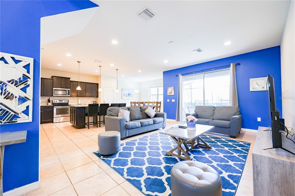 5 bedroom vacation house at Windsor at Westside - Image 2