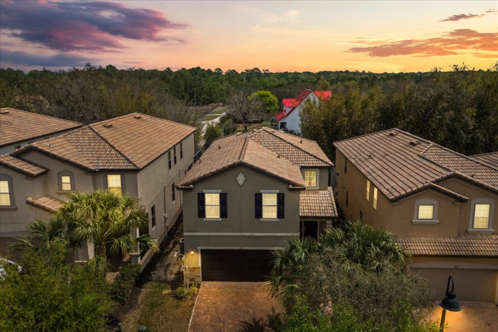 5 bedroom vacation house at Windsor at Westside - Image 1