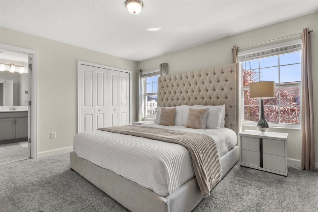 4 bedroom vacation townhouse at Storey Lake - Image 13