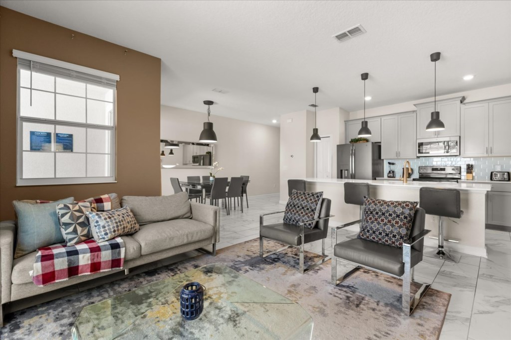 4 bedroom vacation townhouse at Storey Lake - Image 2