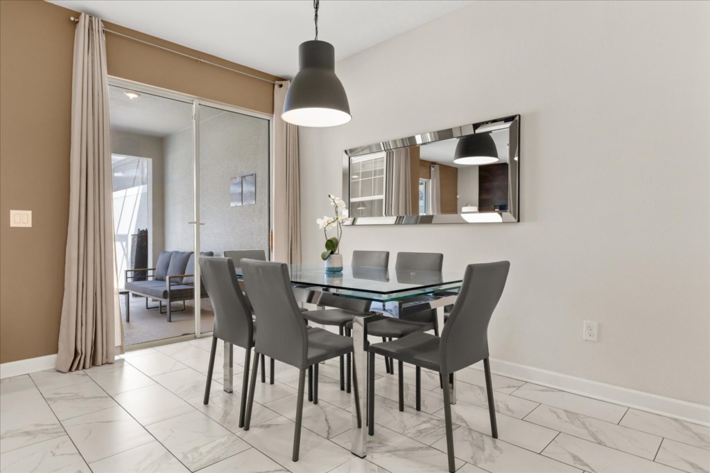 4 bedroom vacation townhouse at Storey Lake - Image 6