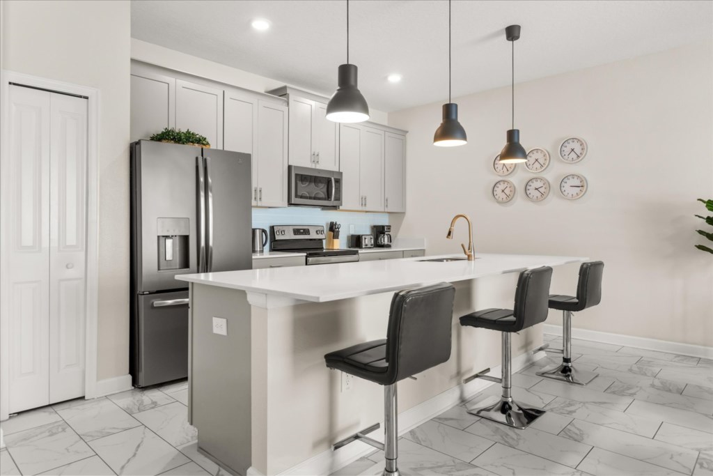 4 bedroom vacation townhouse at Storey Lake - Image 8