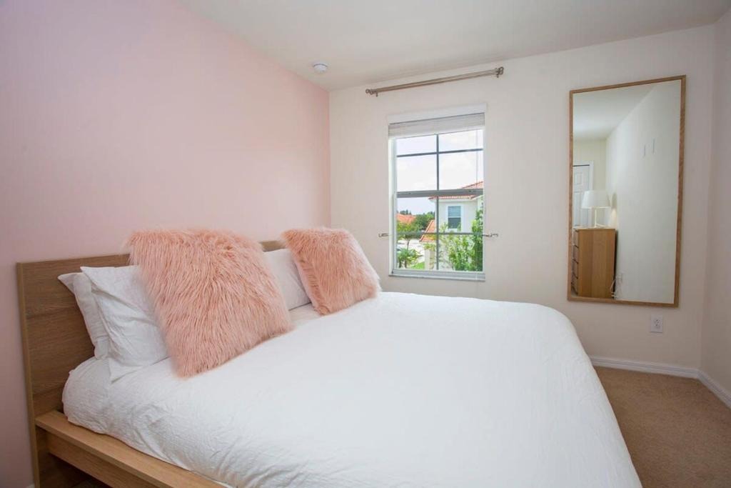 4 bedroom vacation townhouse at Bella Vida - Image 15