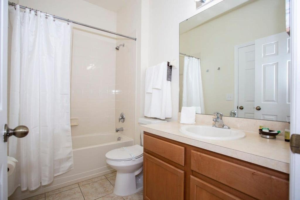 4 bedroom vacation townhouse at Bella Vida - Image 22