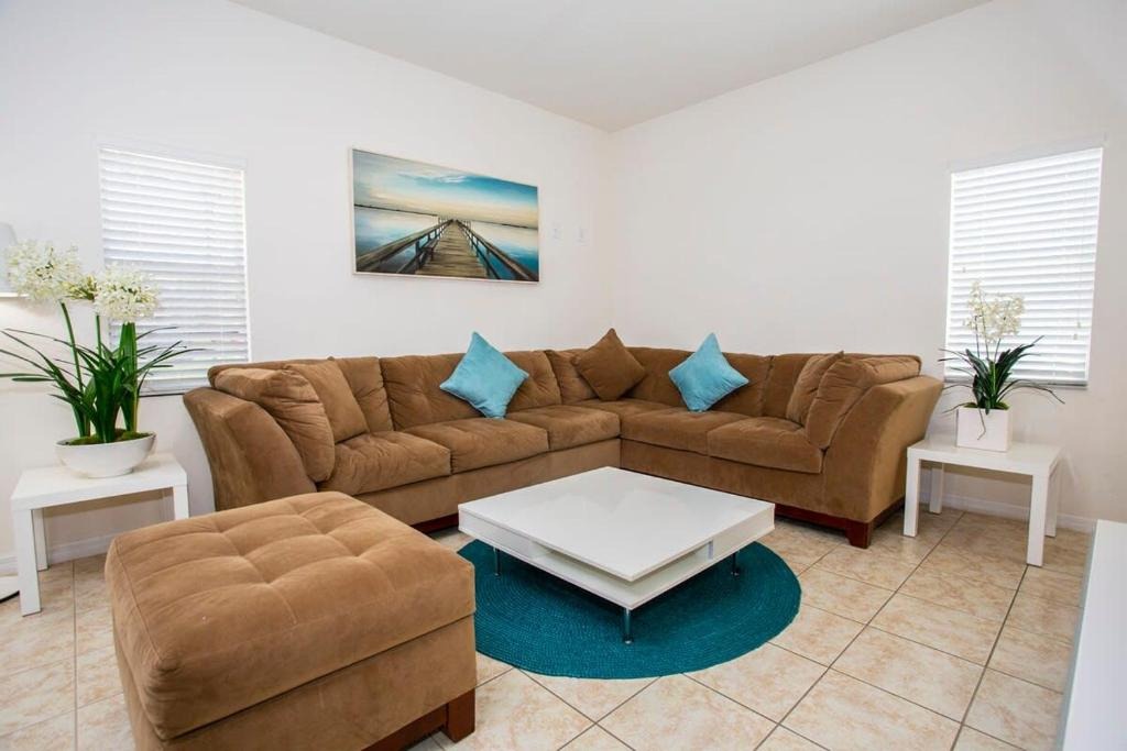 4 bedroom vacation townhouse at Bella Vida - Image 4
