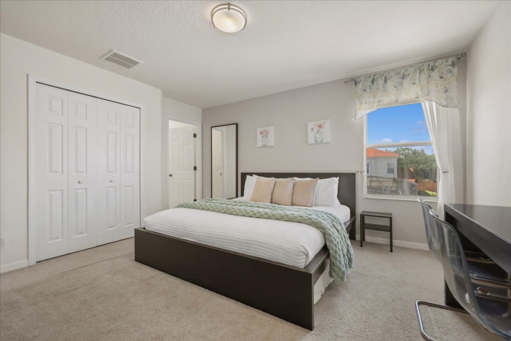 4 bedroom vacation townhouse at Bella Vida - Image 10