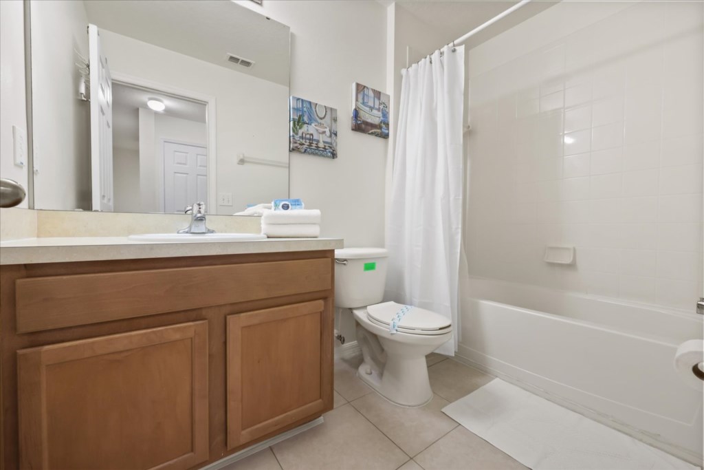 4 bedroom vacation townhouse at Bella Vida - Image 17