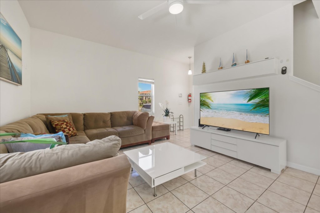 4 bedroom vacation townhouse at Bella Vida - Image 2