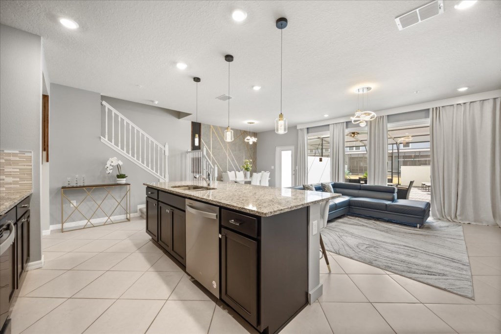 5 bedroom vacation townhouse at Windsor Cay - Image 7