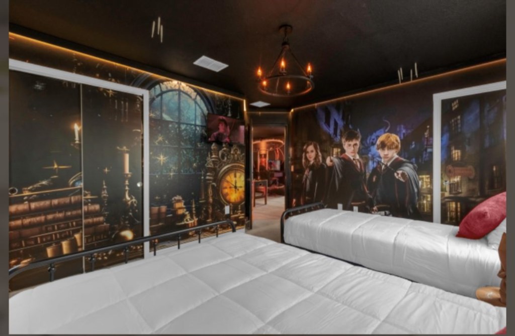 10 bedroom vacation house at Windsor Island Resort - Image 42