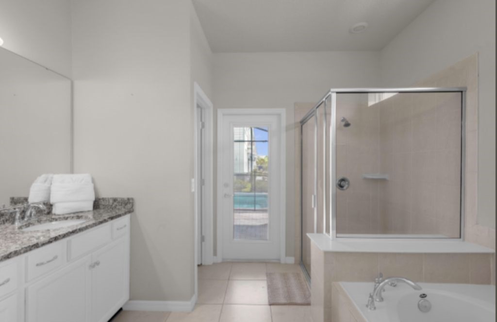 10 bedroom vacation house at Windsor Island Resort - Image 54