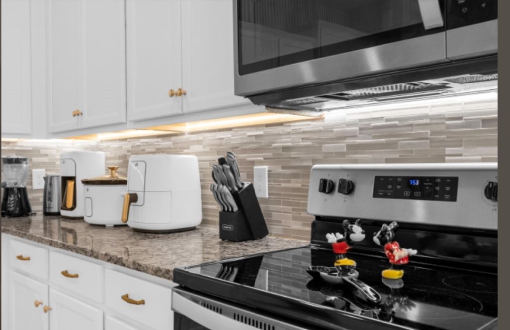 10 bedroom vacation house at Windsor Island Resort - Image 8