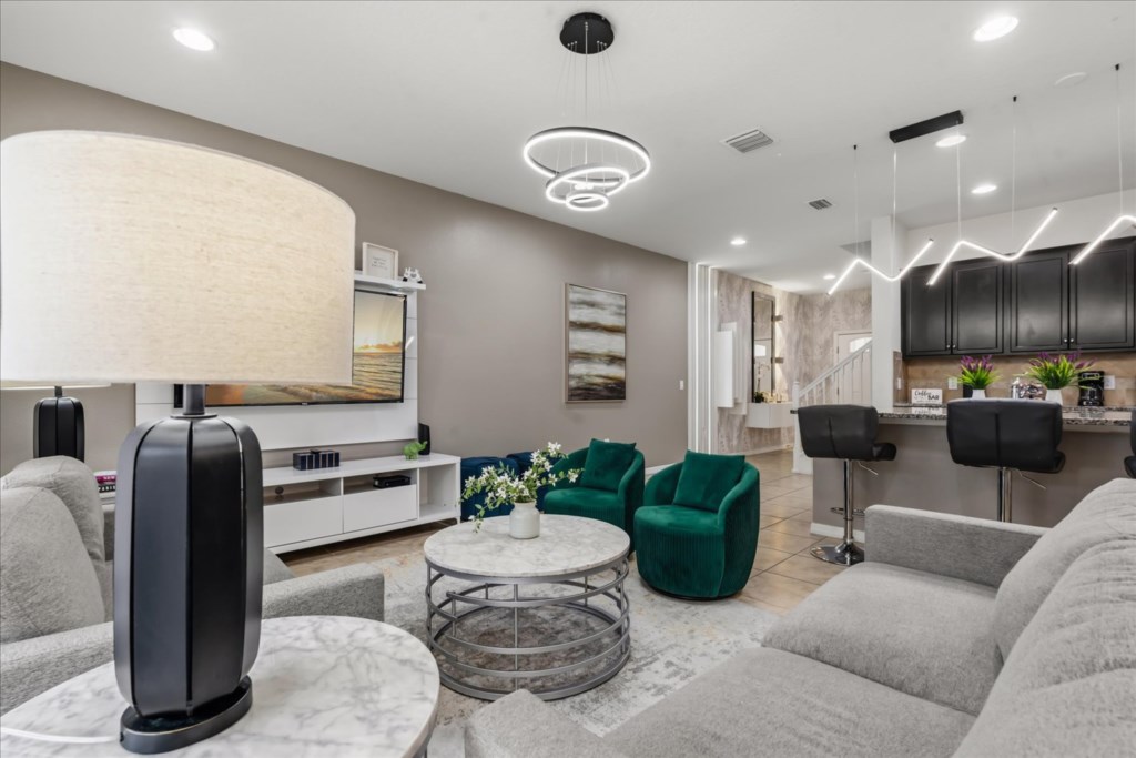 4 bedroom vacation townhouse at Windsor at Westside  - Image 2