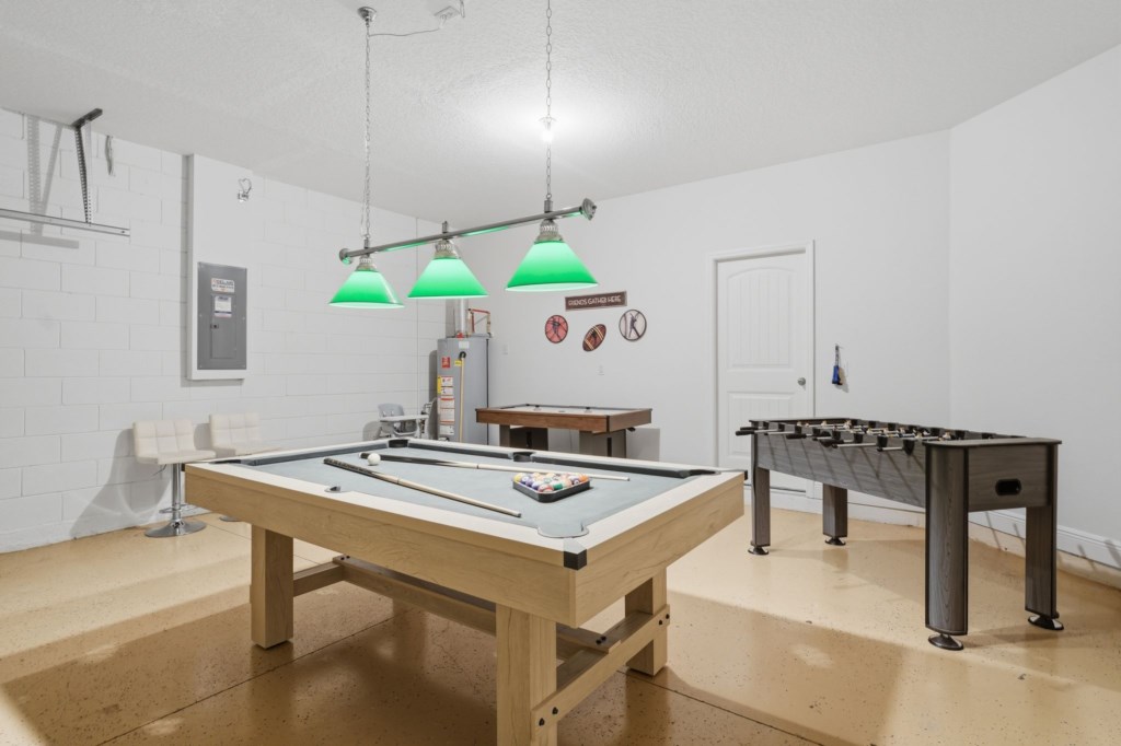 Game Room (Garage) 