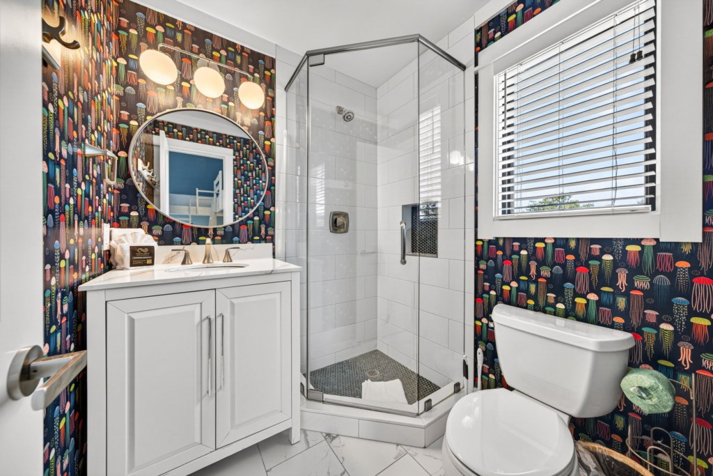 Private Bunk Bathroom On 2nd Floor