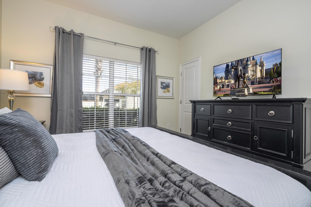 King bedroom 1st floor w/ flat screen TV