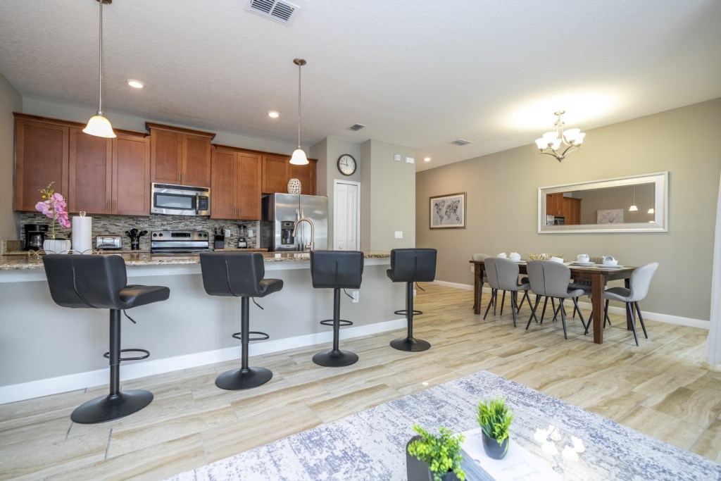 Fully equipped kitchen