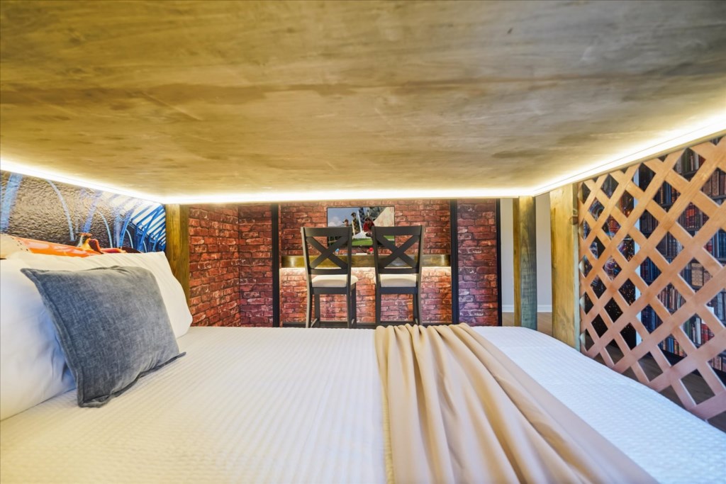 4 bedroom vacation townhouse at Storey Lake - Image 20