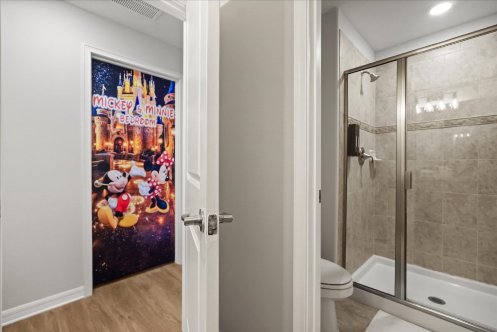 4 bedroom vacation townhouse at Storey Lake - Image 28