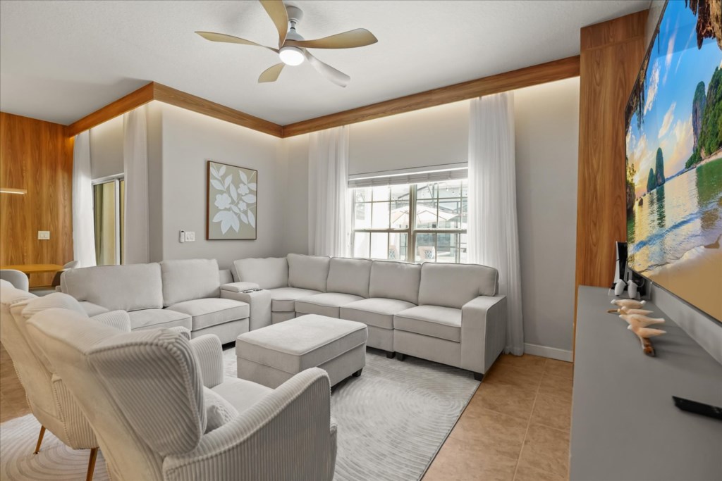 4 bedroom vacation townhouse at Storey Lake - Image 3