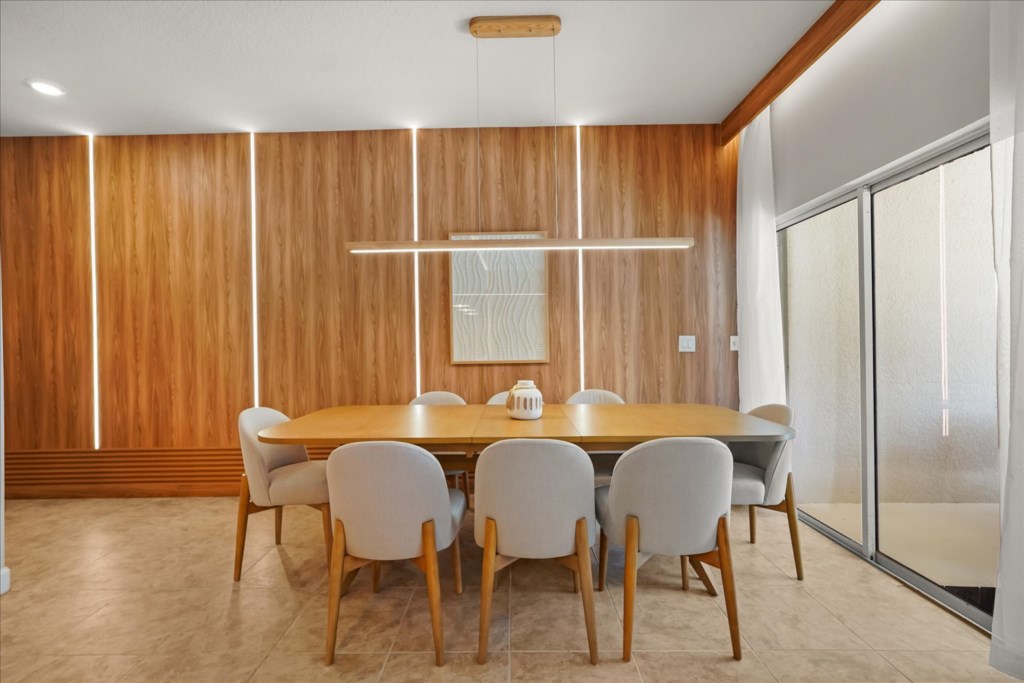 4 bedroom vacation townhouse at Storey Lake - Image 5