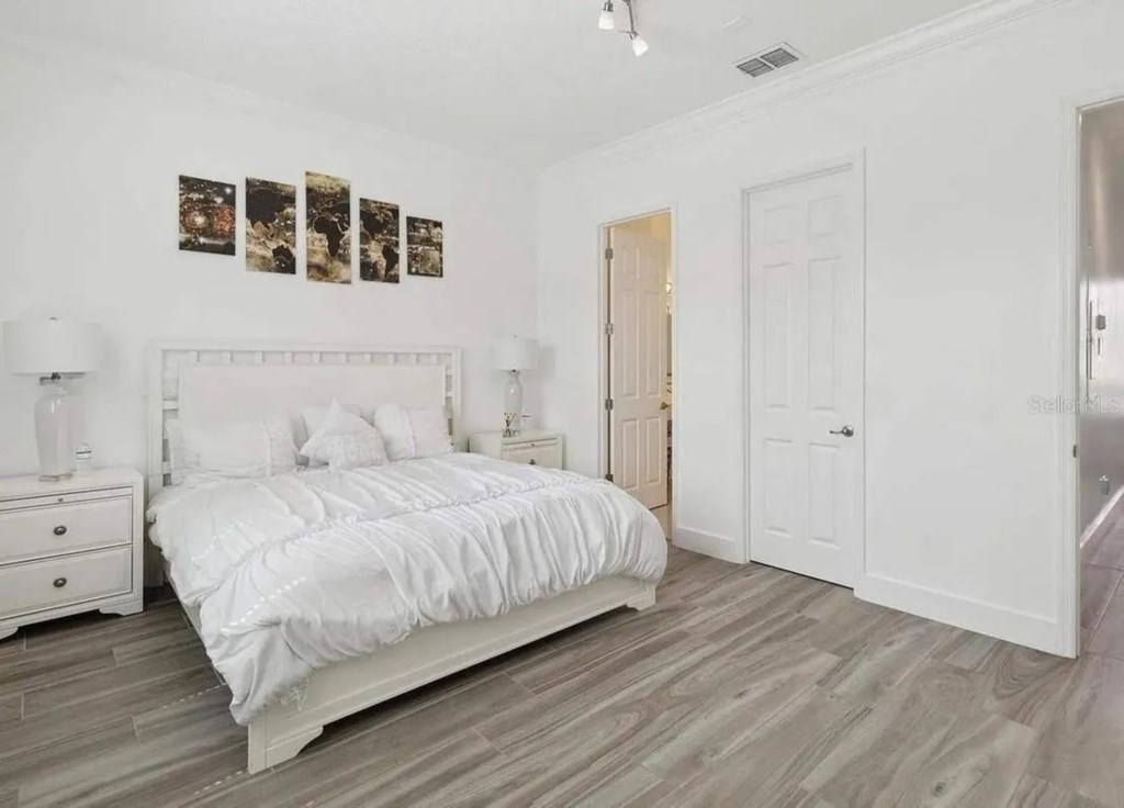 4 bedroom vacation house at Reunion - Image 10