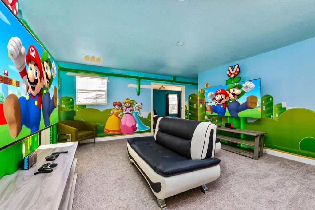 8 bedroom vacation house at Champions Gate - Image 12