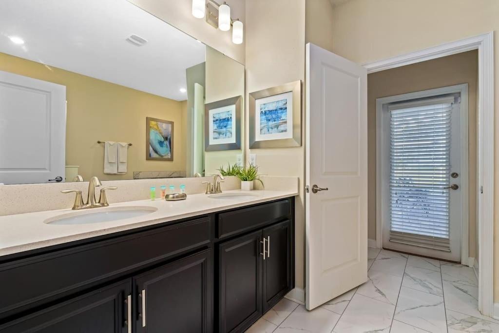 8 bedroom vacation house at Champions Gate - Image 41