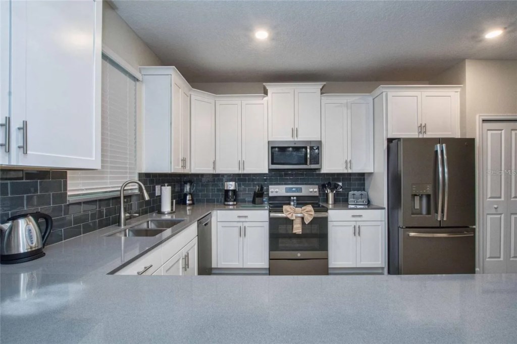 7 bedroom vacation house at Storey Lake - Image 13