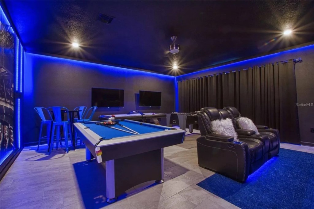 7 bedroom vacation house at Storey Lake - Image 16