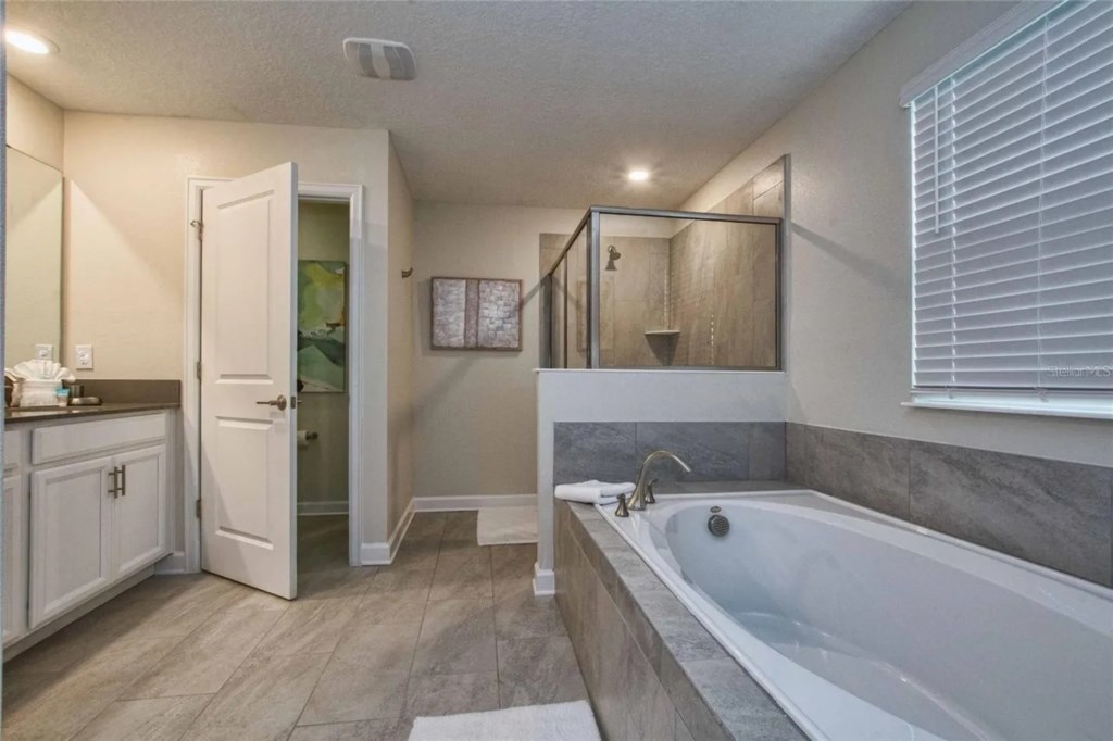 7 bedroom vacation house at Storey Lake - Image 44