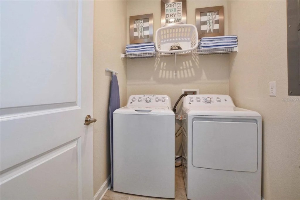 7 bedroom vacation house at Storey Lake - Image 46