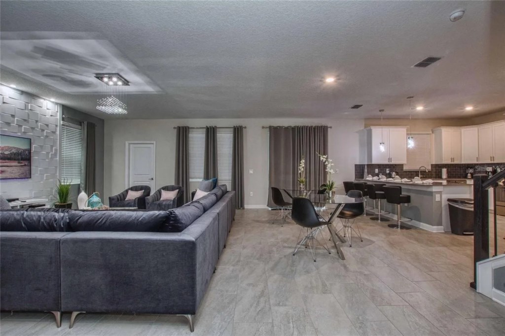 7 bedroom vacation house at Storey Lake - Image 6