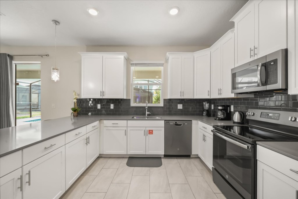 7 bedroom vacation house at Storey Lake - Image 9