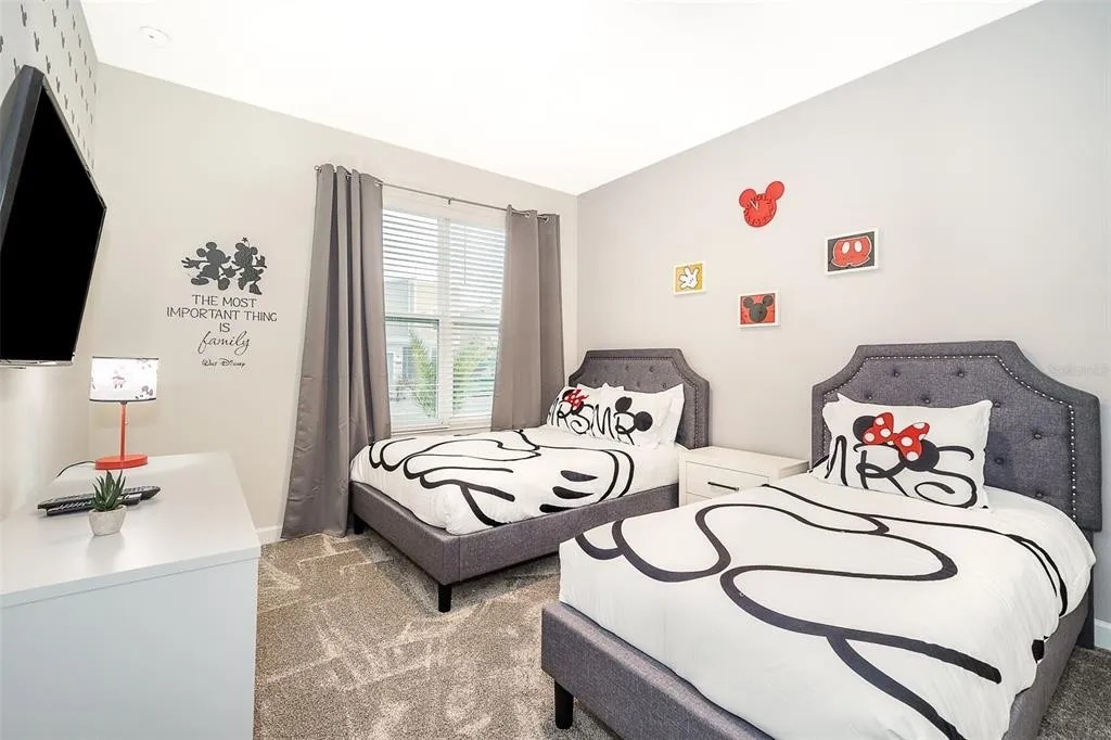 5 bedroom vacation house at Storey Lake - Image 13