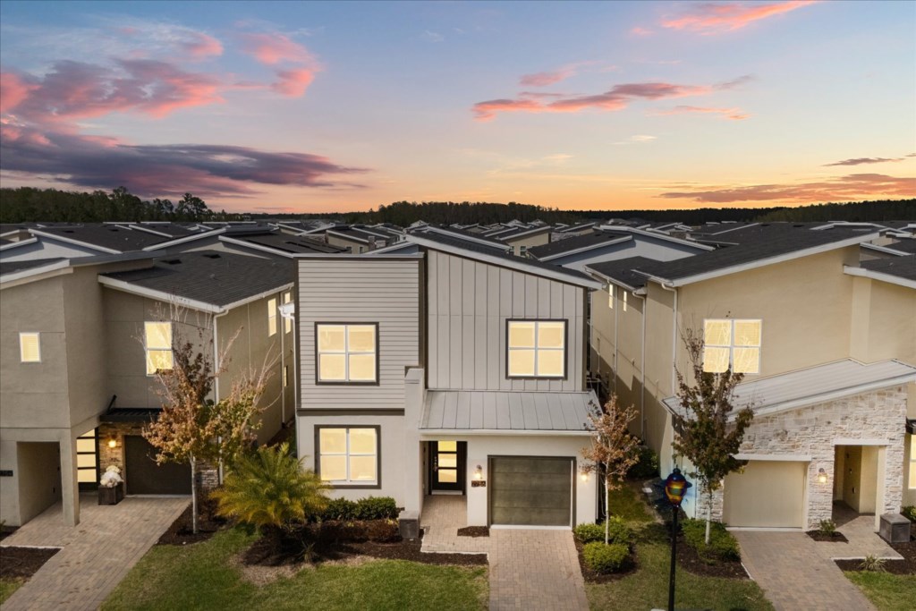 5 bedroom vacation house at Storey Lake - Image 2